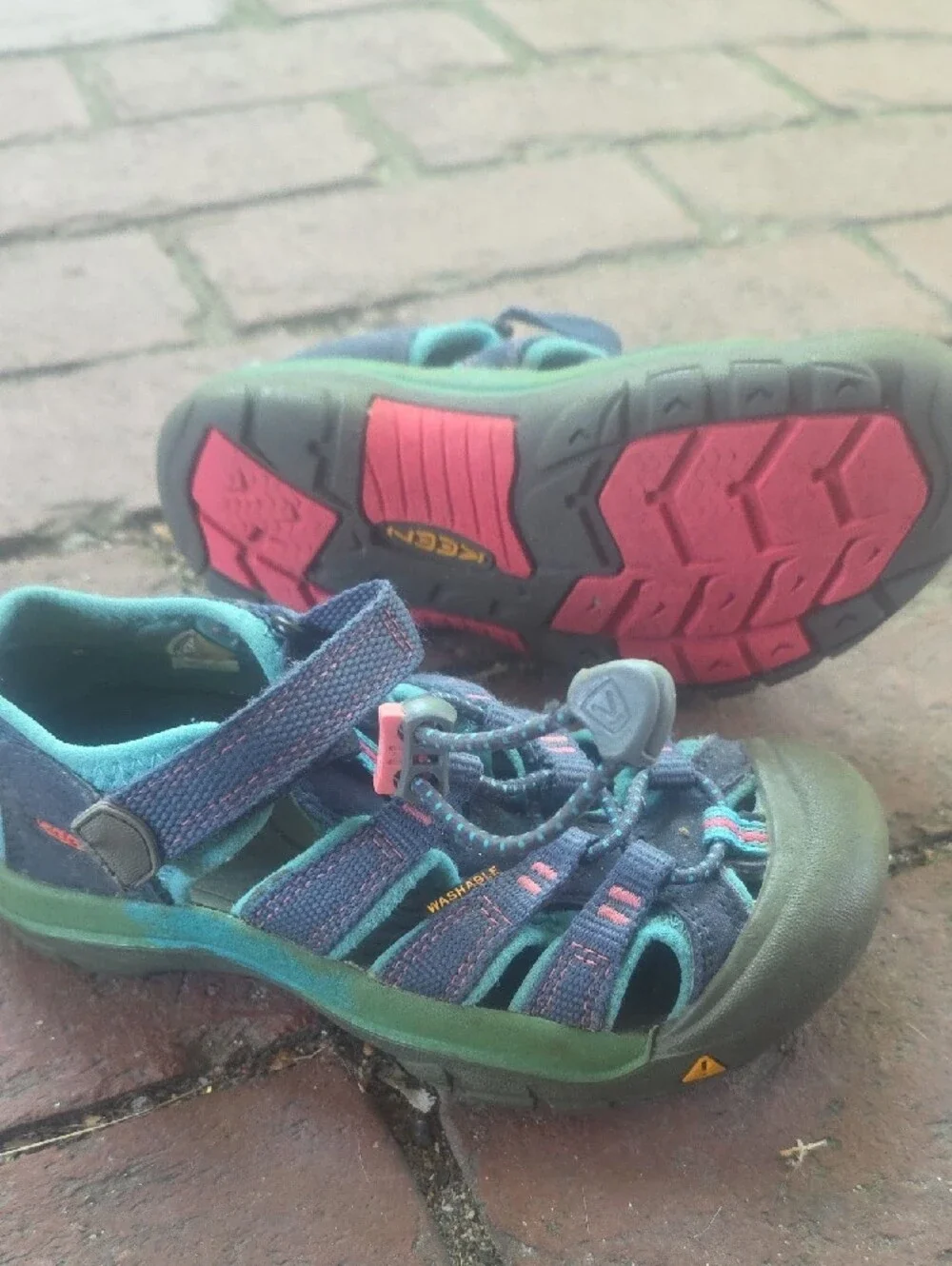 Kids Keen Newport H2O Closed-Toe Sport Sandals - Lightly used - Size 12